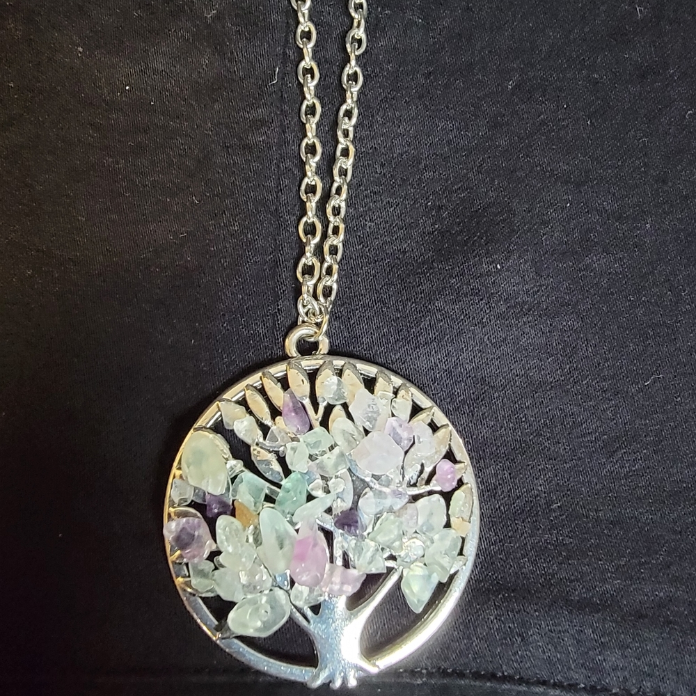 NWT Paparazzi - "Naturally Nirvana" - Silver Tree of Life